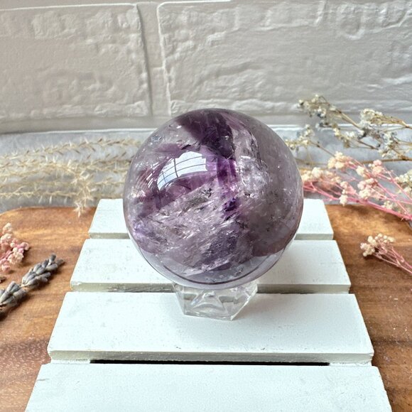 Gorgeous Phantom Amethyst Sphere (PA1) - Picture 10 of 11